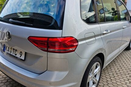 VW Touran 207.000 km 8.950 &euro; Malsch 76316