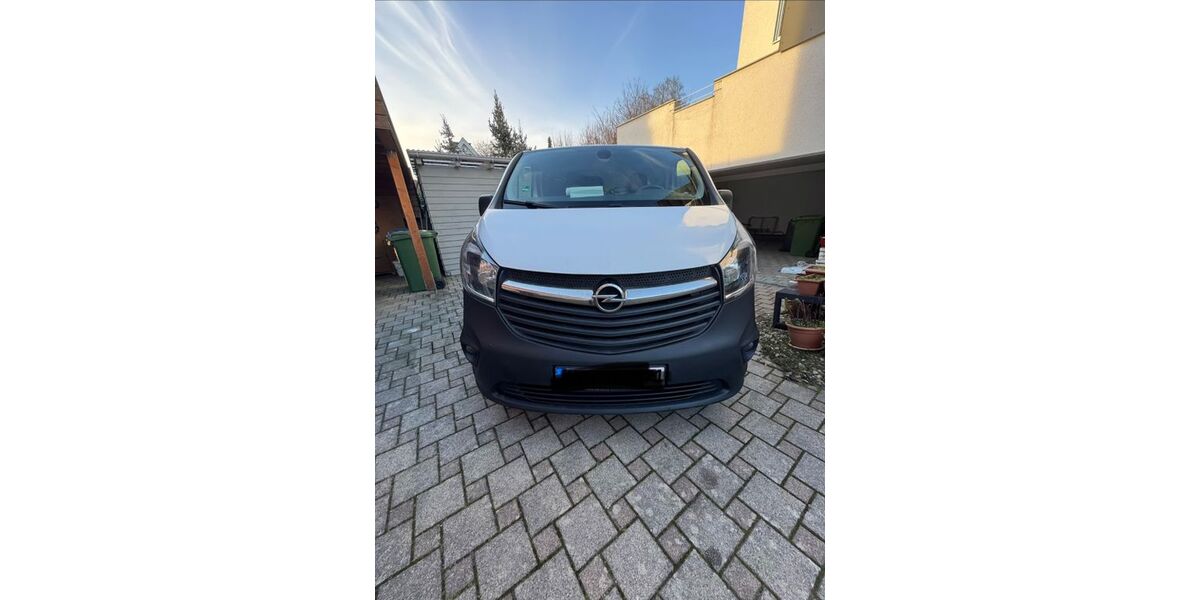 Opel Vivaro 159.583 km 9.999 &euro; Bretten 75105
