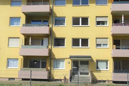 Wohnung Philippsburg - 4 Zimmer, 89 m&sup2;, 823&euro; | Angebot:26882154