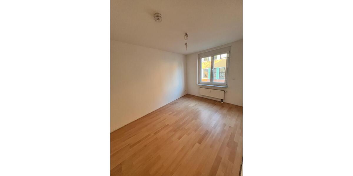 Etagenwohnung Eggenstein-Leopoldshafen Leopoldshafen - 3 Zimmer, 89 m&sup2;, 1.350&euro; | Angebot:26409393