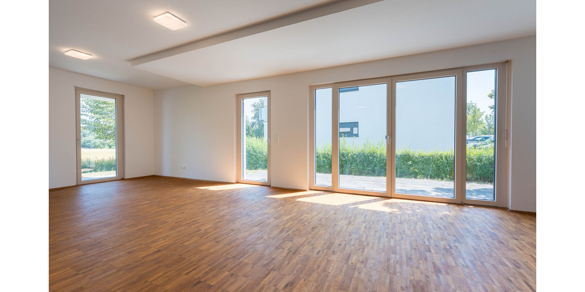 Barrierefrei: Neuwertige Wohnung mit 2 Terrassen und Feldblick - Erdgeschoßwohnung Steinmauern | Angebot:27085223