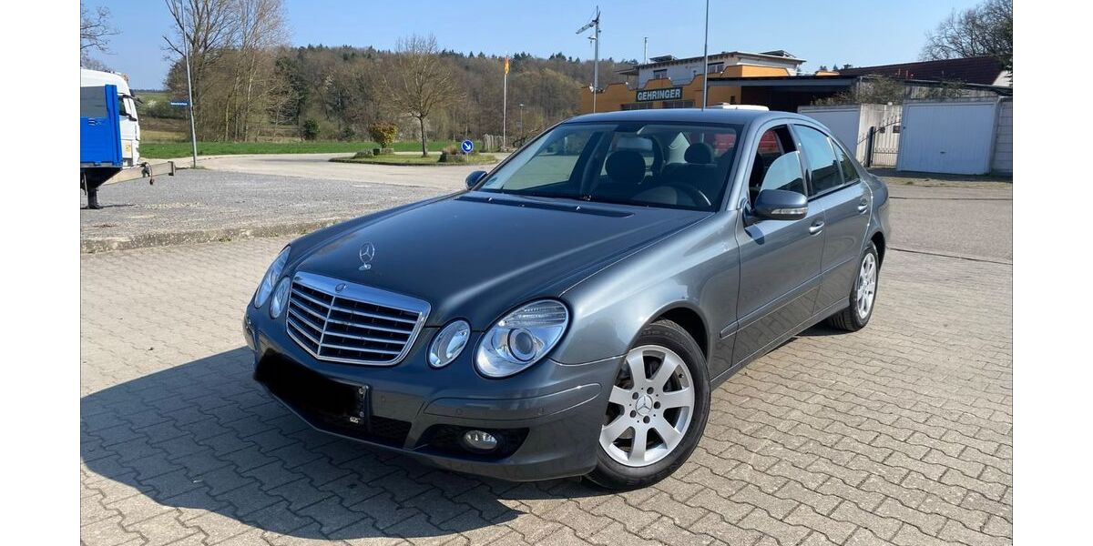 Mercedes-Benz E 200 59.850 km 11.990 &euro; Gondelsheim 75053