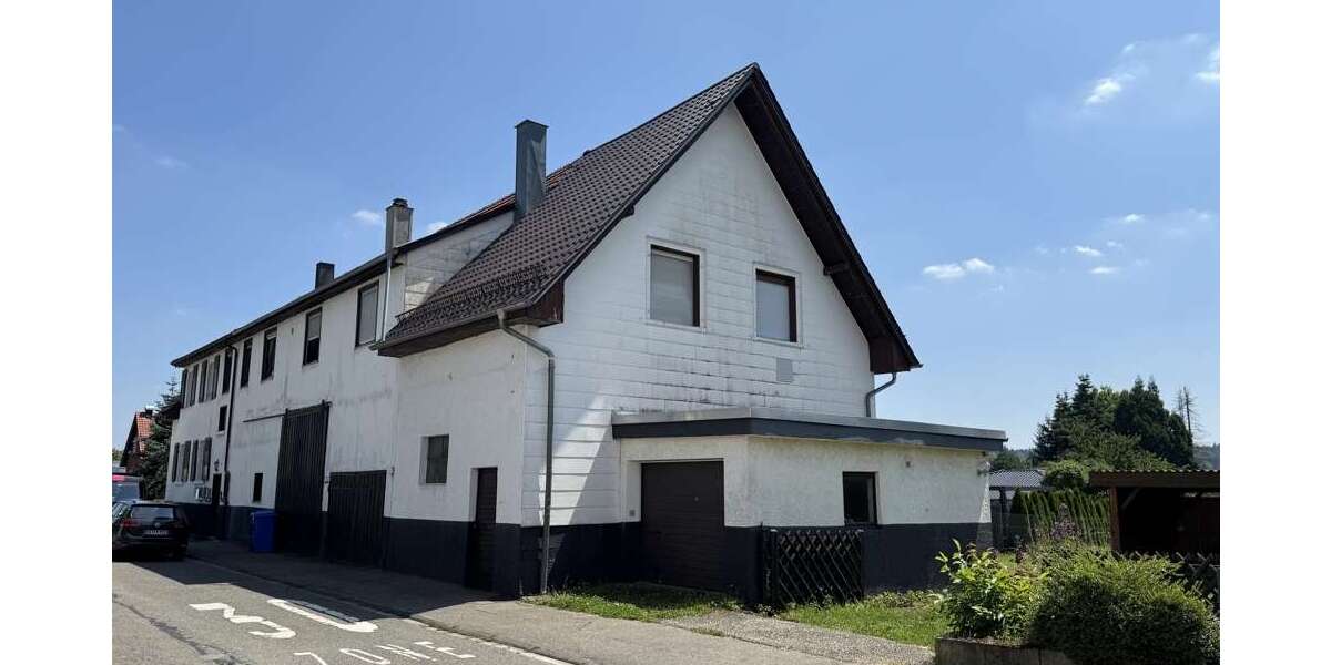 Einfamilienhaus Pforzheim / Huchenfeld Huchenfeld - 11 Zimmer, 300 m&sup2;, 589.000&euro; | Angebot:27143677
