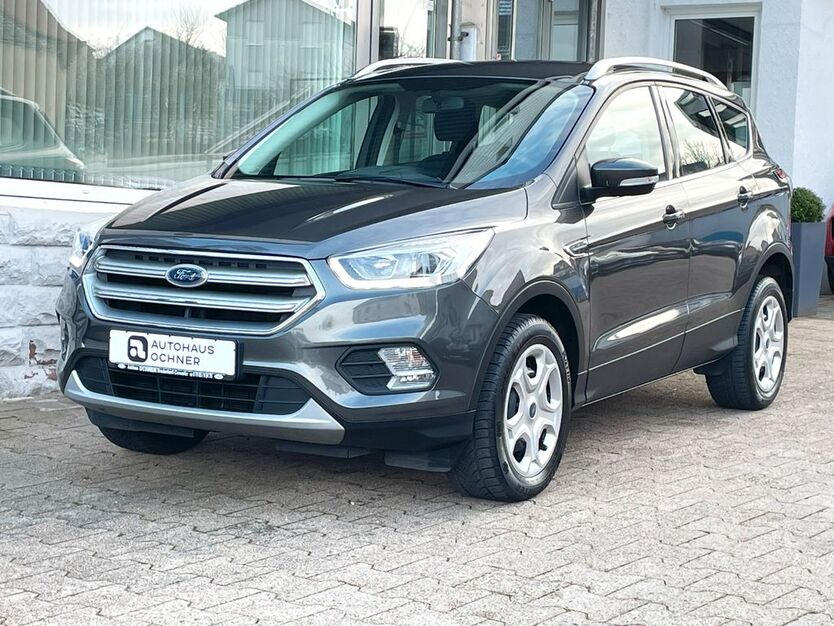 Ford Kuga 82.200 km 16.490 € Straubenhardt 75334