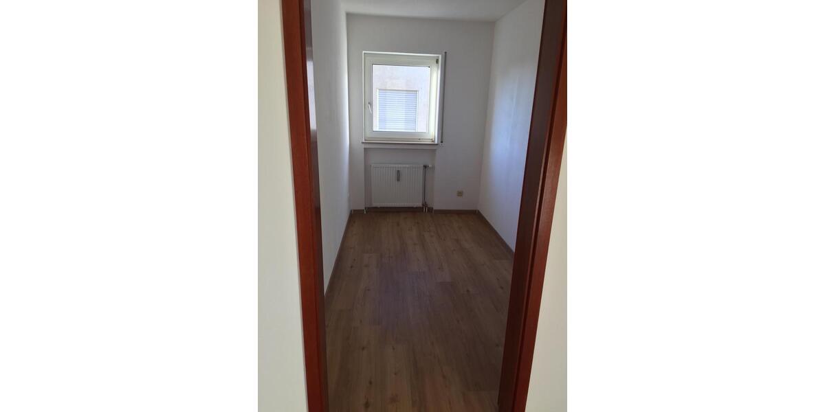 Dachgeschoßwohnung Baden-Baden Balg - 2.5 Zimmer, 83 m&sup2;, 260.000&euro; | Angebot:26941734