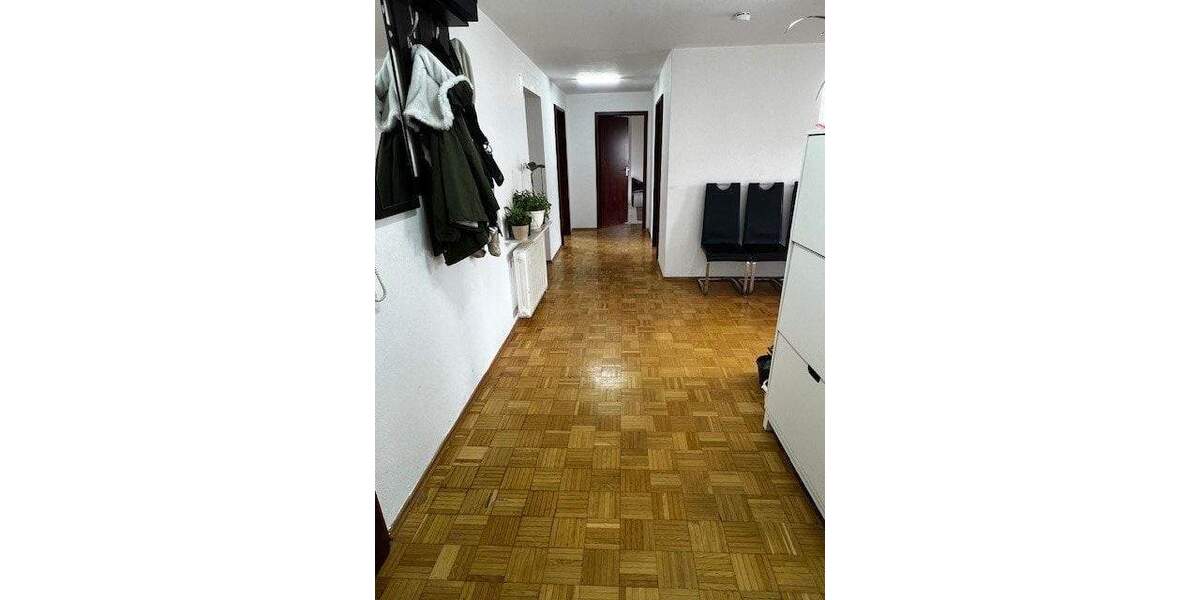 Etagenwohnung Pforzheim Nordstadt - 5 Zimmer, 137 m&sup2;, 325.000&euro; | Angebot:24859539