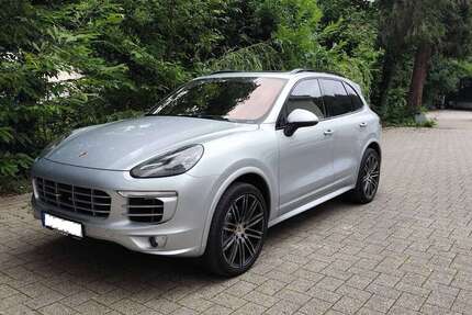 Porsche Cayenne 259.000 km 29.916 &euro; Ettlingen 76275