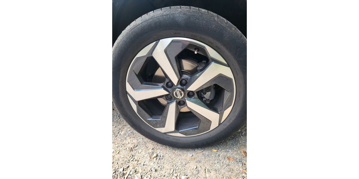 Nissan Qashqai 63.200 km 21.900 &euro; Rastatt 76437