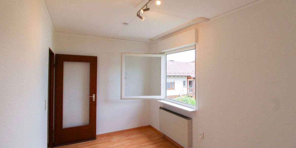 Einfamilienhaus Pforzheim Büchenbronn - 5 Zimmer, 380.000&euro; | Angebot:26820480