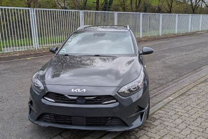 Kia ceed / Ceed 64.400 km 17.800 &euro; Rheinstetten 76287