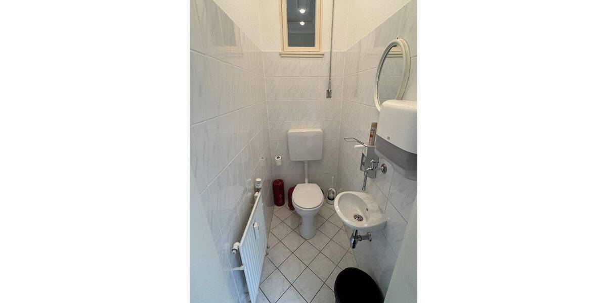 Gewerbeobjekt Baden-Baden Weststadt - 1.470&euro; | Angebot:26890032