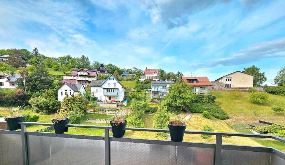 Dachgeschoßwohnung Gernsbach - 3 Zimmer, 87 m&sup2;, 910&euro; | Angebot:26420782