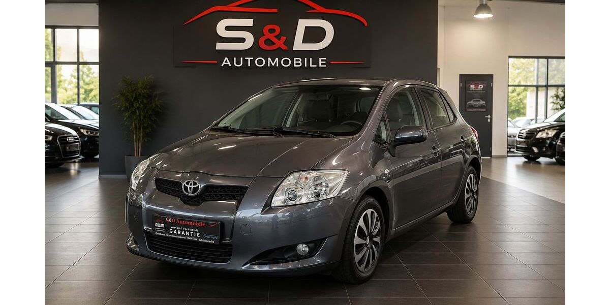 Toyota Auris 117.200 km 5.349 &euro; Ettlingen 76275