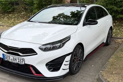 Kia pro ceed / ProCeed 50.500 km 26.900 &euro; Hagenbach 76767