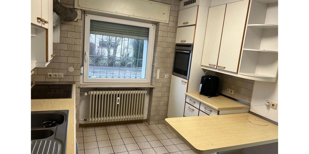 Erdgeschoßwohnung Stutensee - 3.5 Zimmer, 125 m&sup2;, 1.700&euro; | Angebot:25231311