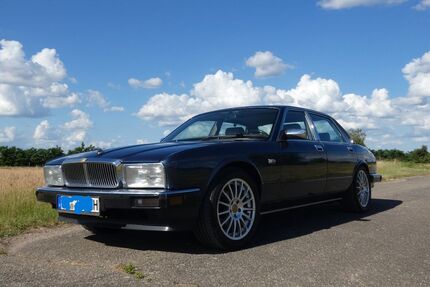 Jaguar XJ40 218.427 km 16.666 &euro; Elchesheim-Illingen 76477