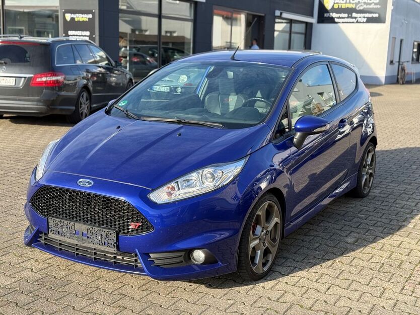 Ford Fiesta 164.000 km 4.990 € Graben-Neudorf 76676