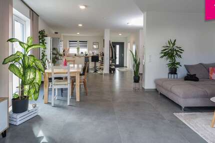 Haus Oberderdingen - 6 Zimmer, 150 m&sup2;, 569.000&euro; | Angebot:24820288