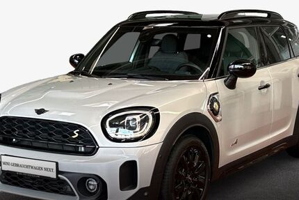 Mini Countryman SE (Cooper) 31.325 km 26.400 &euro; Karlsruhe 76227