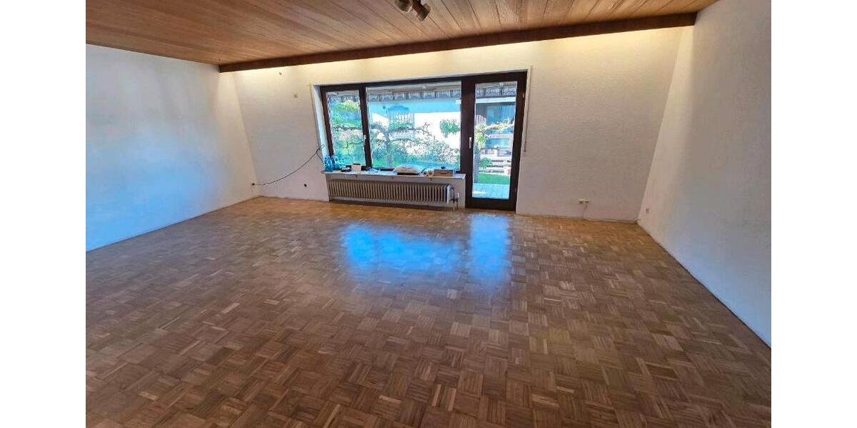 Einfamilienhaus Straubenhardt - 5 Zimmer, 150 m&sup2;, 399.000&euro; | Angebot:26393250