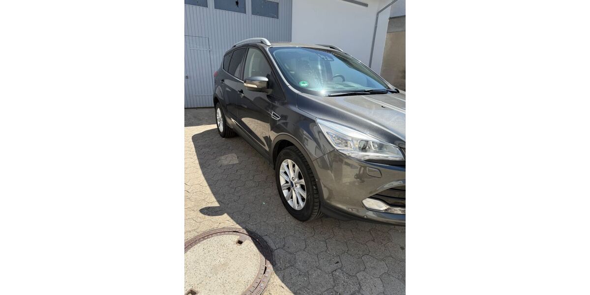 Ford Kuga 113.500 km 11.700 &euro; Gondelsheim 75053