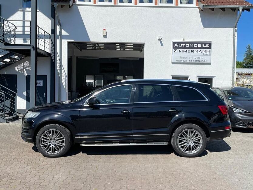 Q7