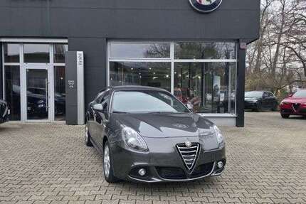 Alfa Romeo Giulietta 44.499 km 13.900 &euro; RASTATT 76437