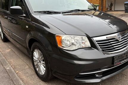 Lancia Voyager 211.000 km 6.300 &euro; Herxheim Landau 76863
