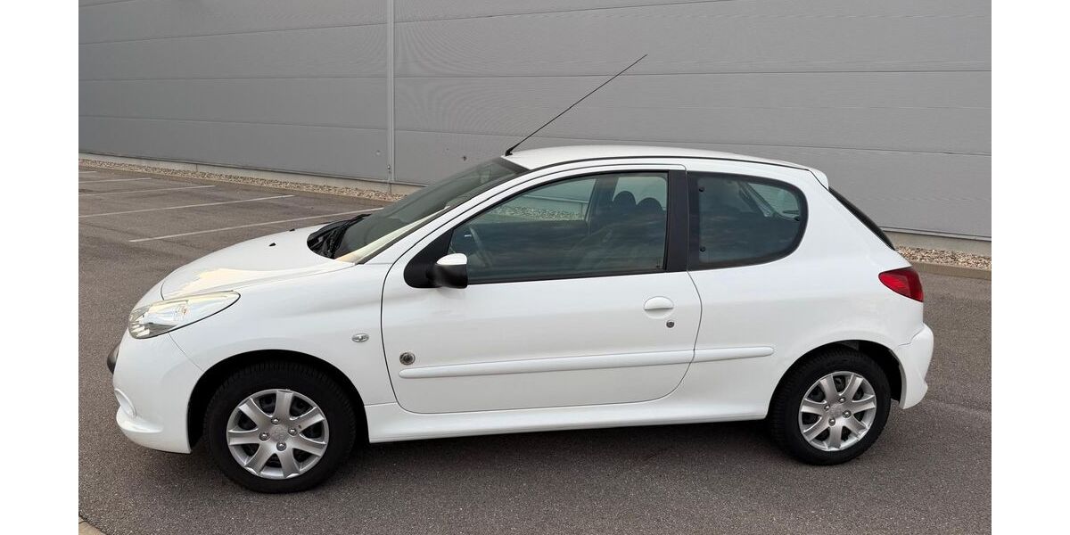 Peugeot 206 100.000 km 2.800 &euro; Rastatt 76437