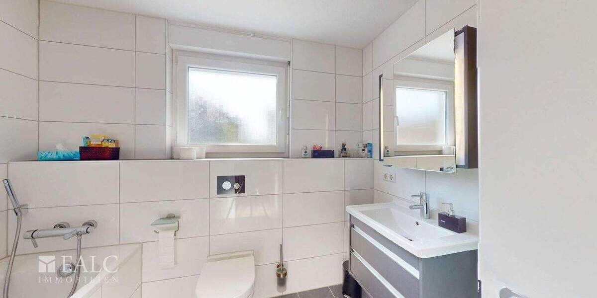 Doppelhaushälfte Karlsruhe Grünwettersbach - 5 Zimmer, 120 m&sup2;, 540.000&euro; | Angebot:25697192