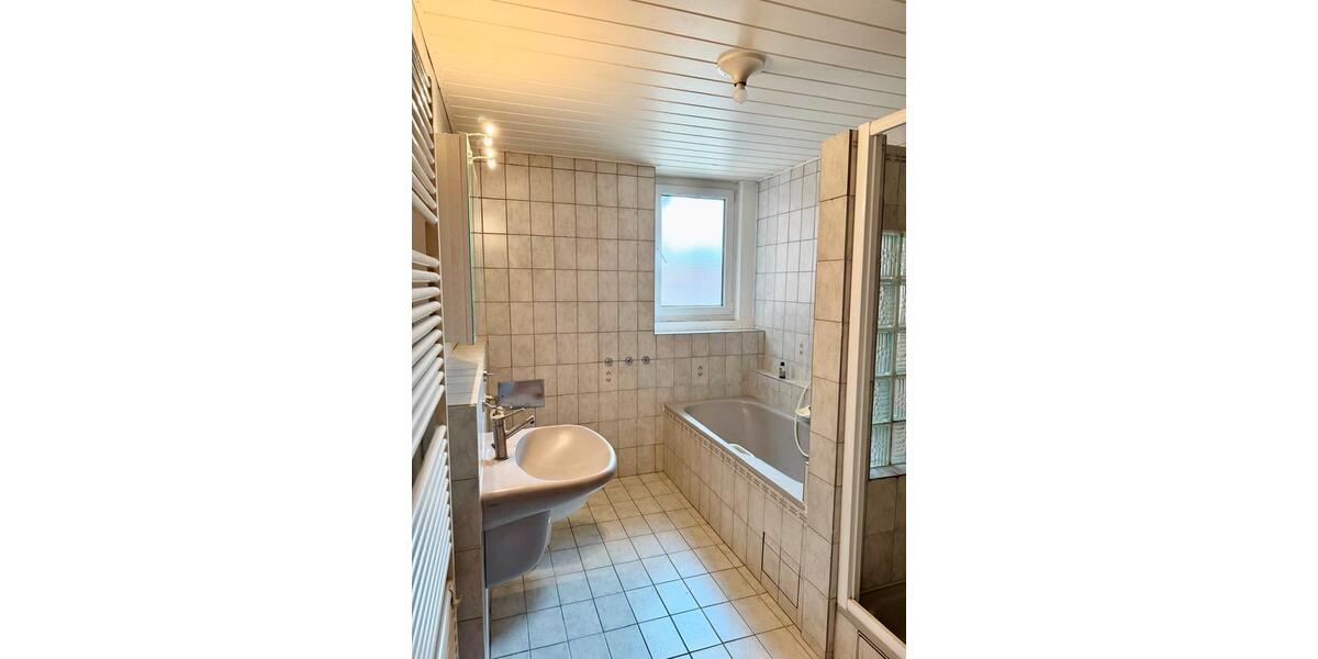 Doppelhaushälfte Walzbachtal - 7 Zimmer, 169 m&sup2;, 519.000&euro; | Angebot:26991246