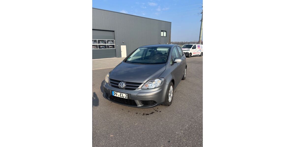 VW Golf Plus 112.000 km 5.999 &euro; Bauschlott 75245