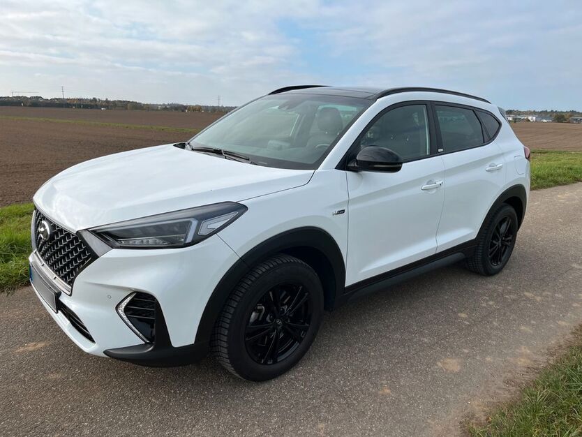 Hyundai TUCSON 45.000 km 23.900 € Stutensee 76297