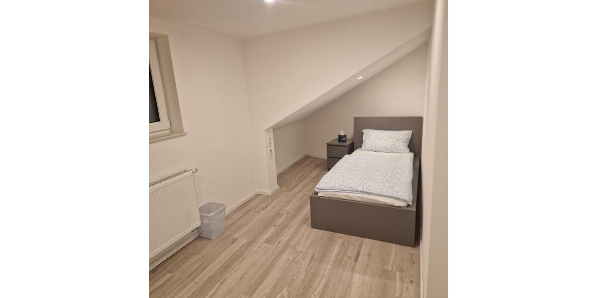 Etagenwohnung Karlsdorf-Neuthard Neuthard - 2 Zimmer, 60 m&sup2;, 1.500&euro; | Angebot:24878655