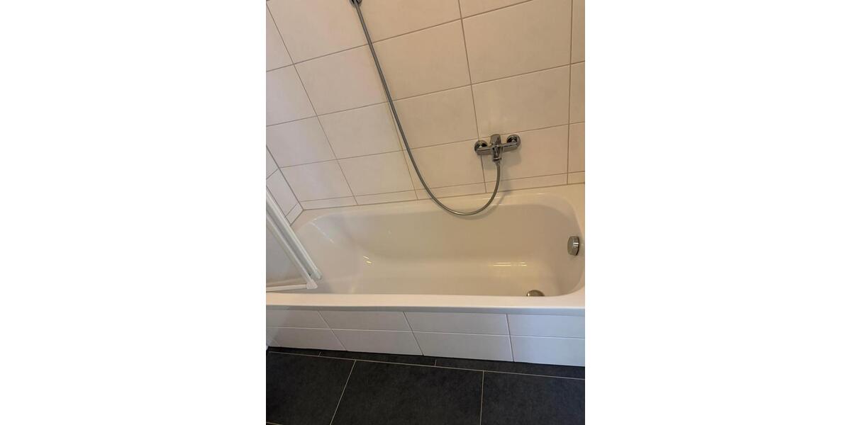 Hochparterre Karlsruhe Knielingen - 3 Zimmer, 75 m&sup2;, 1.000&euro; | Angebot:25442226