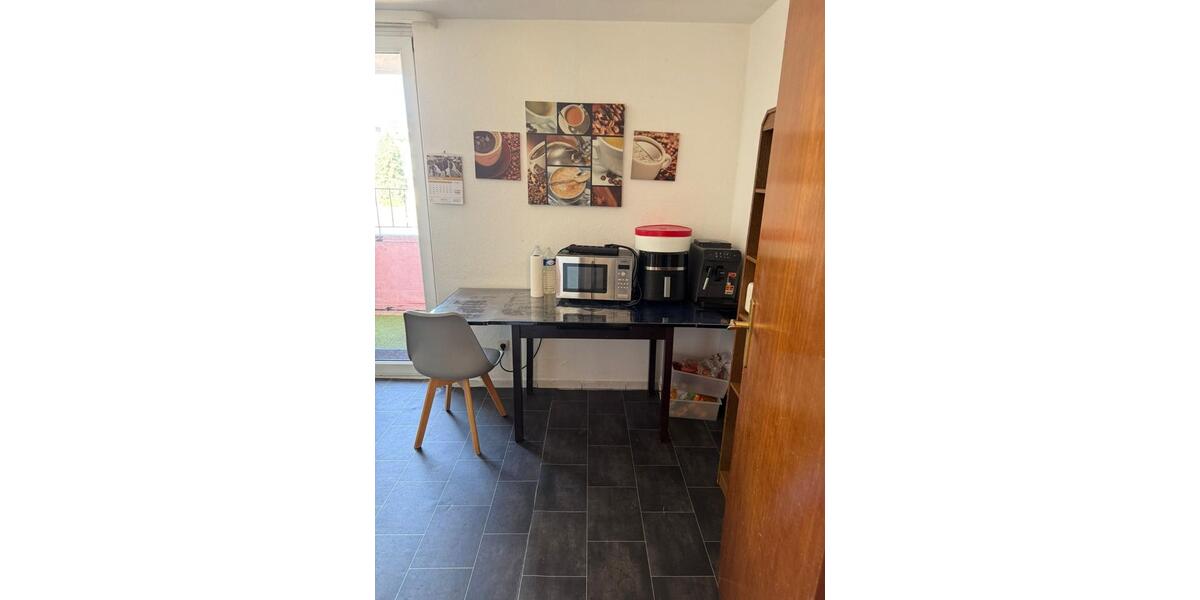 Etagenwohnung Pforzheim Nordstadt - 4 Zimmer, 150 m&sup2;, 1.200&euro; | Angebot:25329963