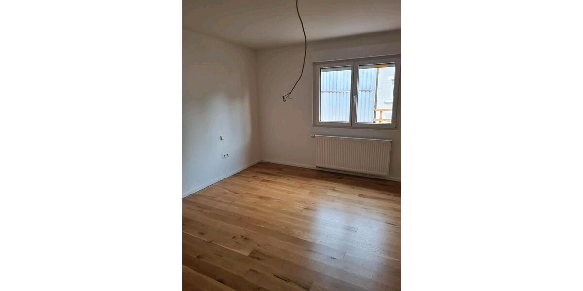 Erdgeschoßwohnung Durmersheim - 2 Zimmer, 80 m&sup2;, 980&euro; | Angebot:25407199