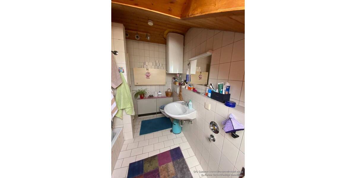 Etagenwohnung Karlsbad / Ittersbach Ittersbach - 2 Zimmer, 60 m&sup2;, 165.000&euro; | Angebot:25682162