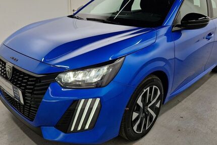 Peugeot 208 11.659 km 15.890 &euro; Landau 76829