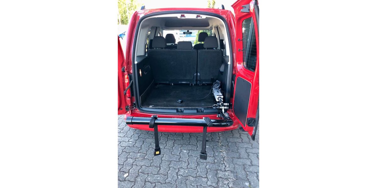 VW Caddy 59.000 km 17.900 &euro; Ötigheim 76470