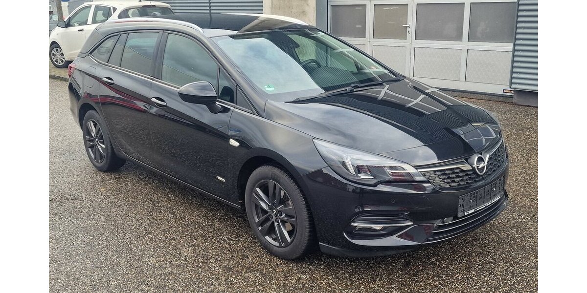 Opel Astra 1.2 Sports Tourer Klimaauto NAVI AHK LED 53.000 km 15.899 &euro; Landau 76829