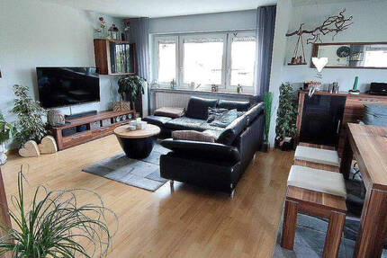 solide gebaut in herrlicher Feldrandlage 3 zimmer