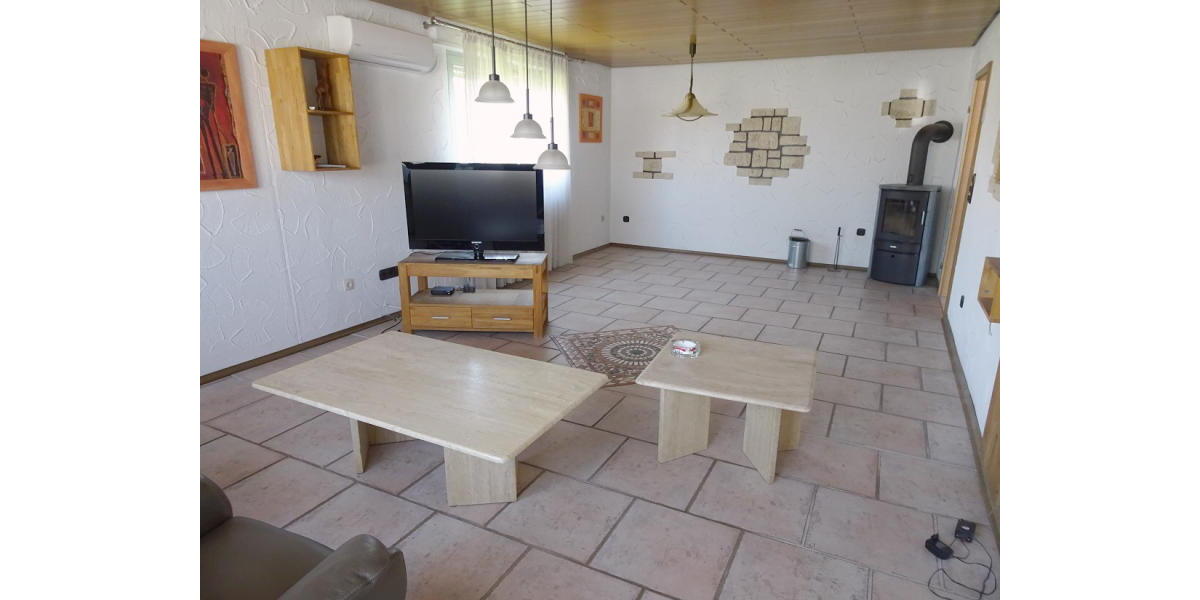 ObjNr:18697 - Gepflegtes, großes 2 Familienhaus in Rülzheim - Zweifamilienhaus Rülzheim | Angebot:21201310