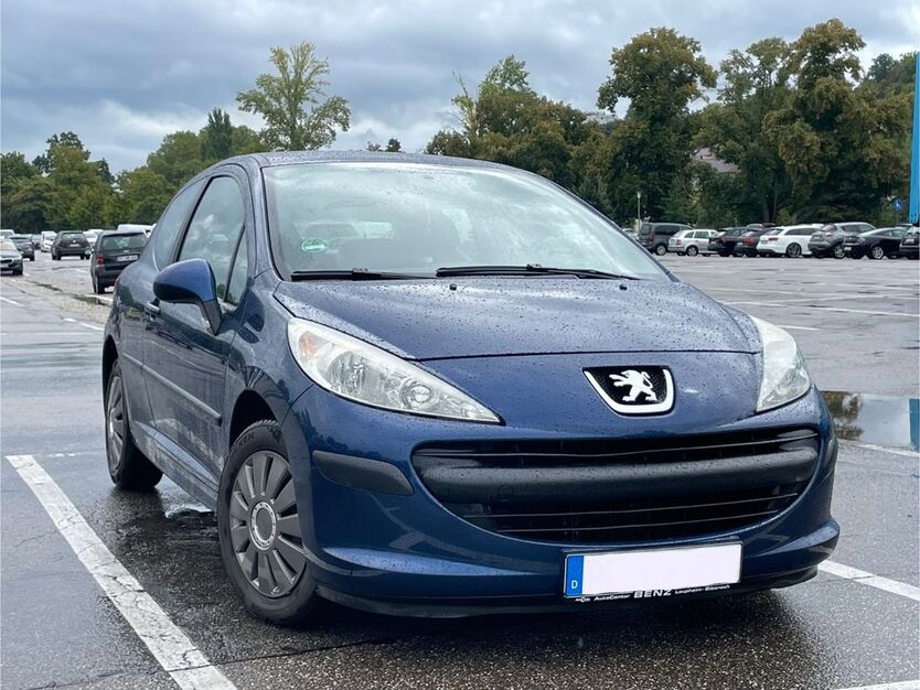 Peugeot 207 162.000 km 1.999 € Pforzheim 75172