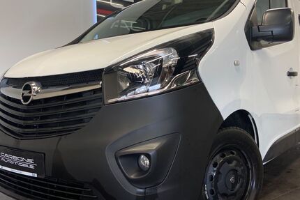 Opel Vivaro 86.072 km 13.390 € Bretten 75015
