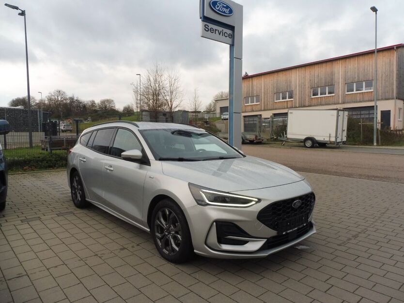 Ford Focus 7.435 km 22.700 € Walzbachtal 75045