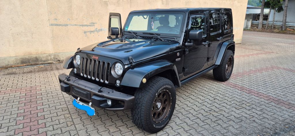 Jeep Wrangler 75.400 km 34.799 € Pforzheim 75181