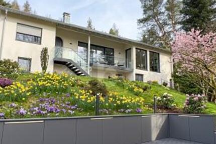 EXKLUSIVE LAGE FÜR EINE VILLA - Grundstück Baden-Baden Baden | Angebot:26230232