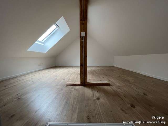 Etagenwohnung Karlsruhe / Grünwettersbach Grünwettersbach - 4 Zimmer, 140 m&sup2;, 1.500&euro; | Angebot:24017948