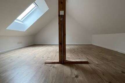 Wohnung Karlsruhe / Grünwettersbach Grünwettersbach - 4 Zimmer, 140 m&sup2;, 1.500&euro; | Angebot:24017948